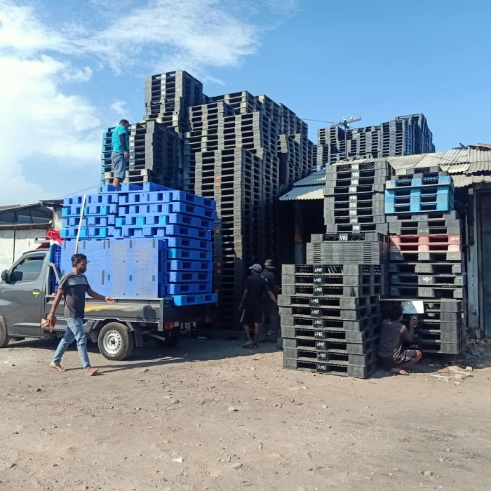 Industri-Industri yang Menggunakan Pallet Plastik